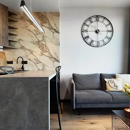 Elite Chlebova Shipyard Apartment