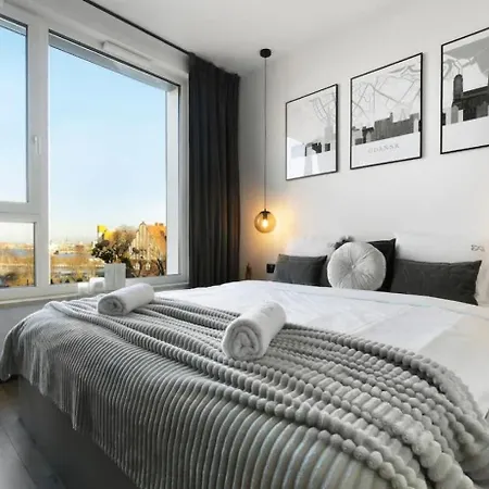 Elite Chlebova Shipyard