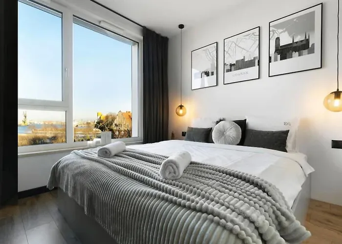 Elite Chlebova Shipyard